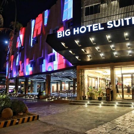 Big Hotel Suites Mandaue City Exterior photo
