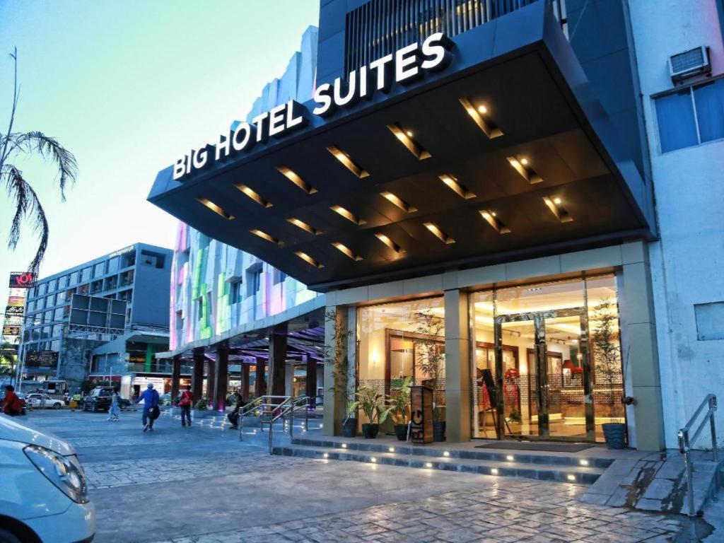 Big Hotel Suites Mandaue City Exterior photo
