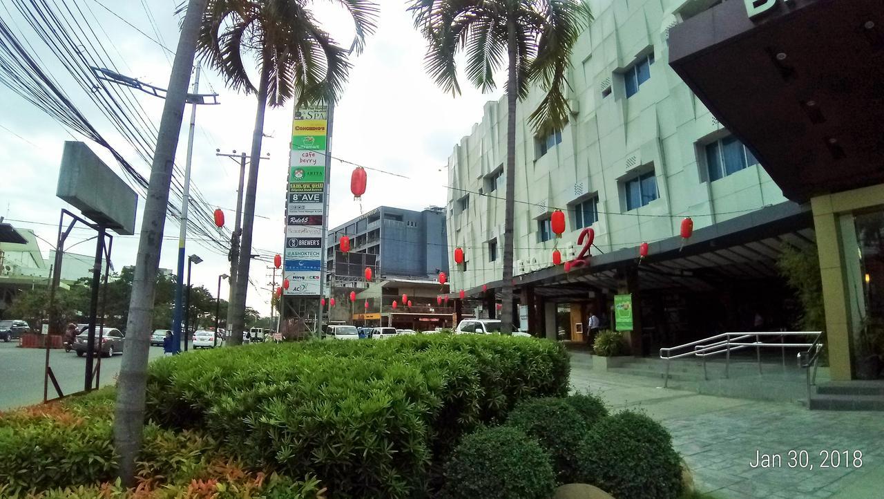 Big Hotel Suites Mandaue City Exterior photo